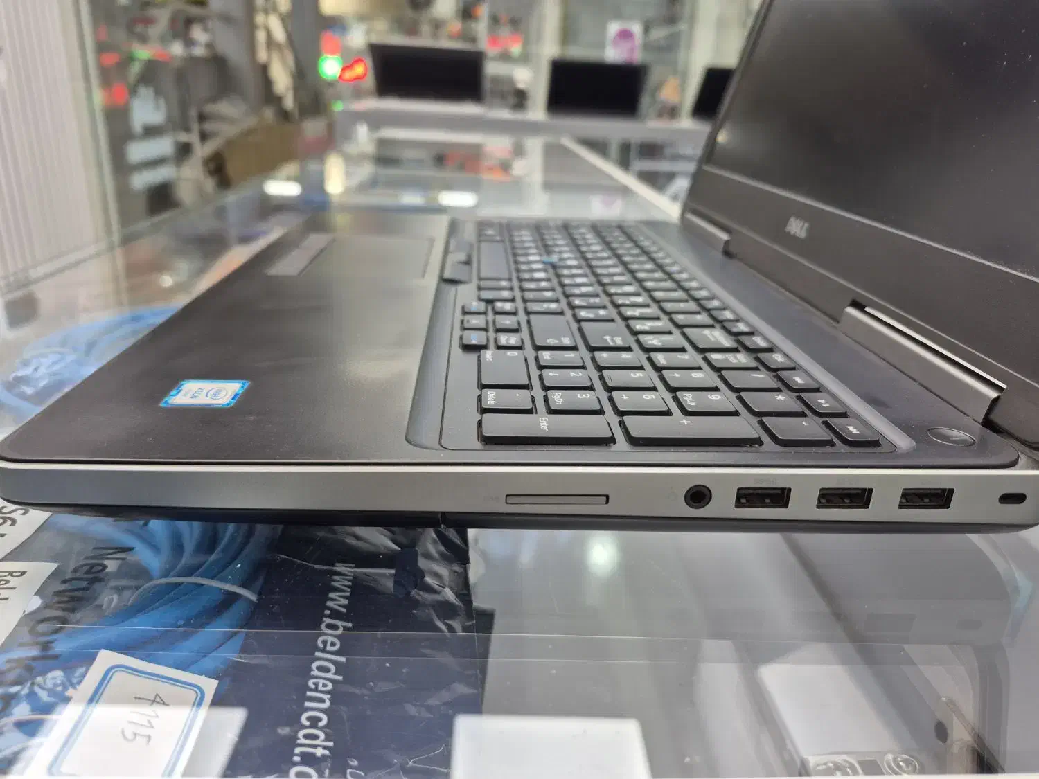 لپ تاپ دل با ۲ گرافیک قدرتمند و پردازنده Xeon|رایانه همراه|کرمانشاه, |دیوار