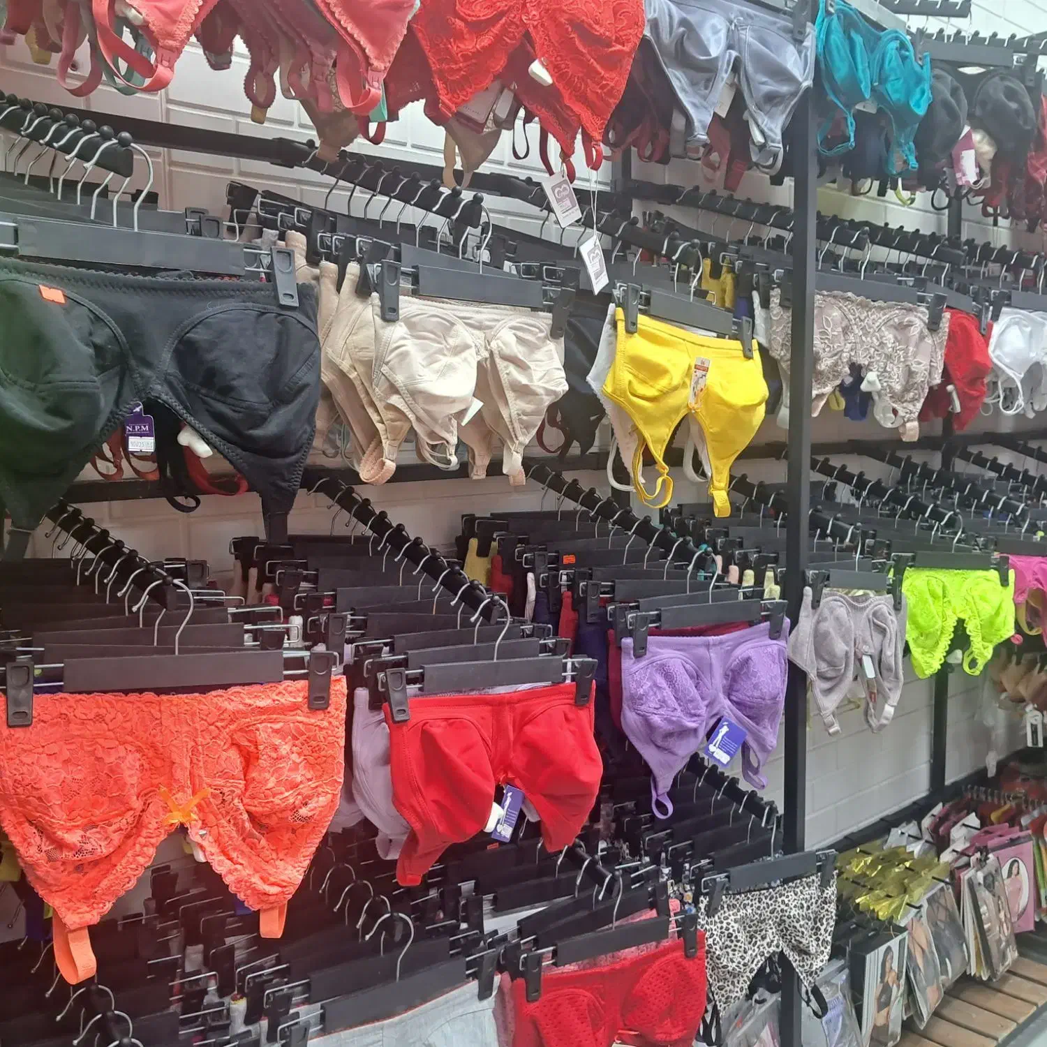 جوراب گن پوشاک اقتصادی|لباس|یزد, |دیوار