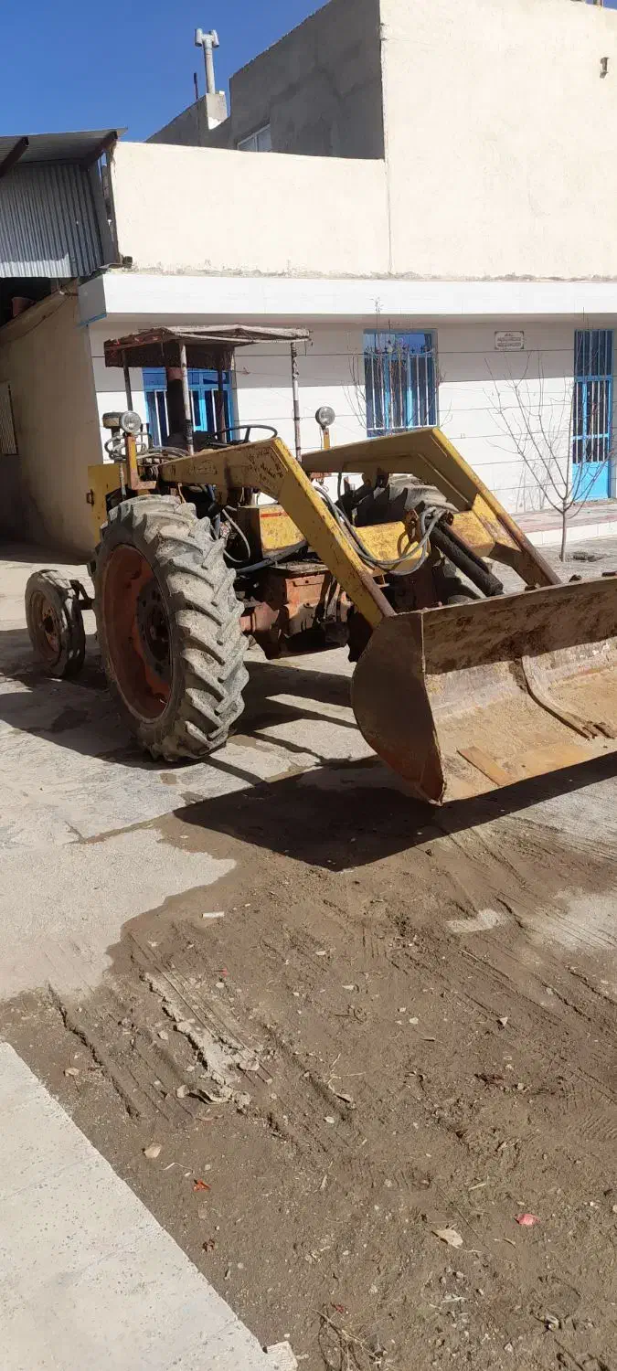 تراکتور بیل عقب|خودرو سنگین|کبودرآهنگ, |دیوار