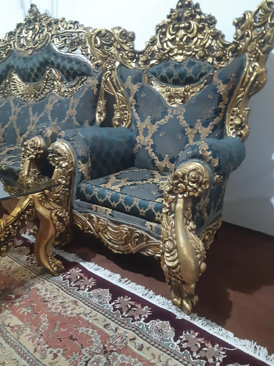 مبل سلطنتی ۹ نفره  (قیمت توافقی)|مبلمان خانگی و میز عسلی|میاندوآب, |دیوار