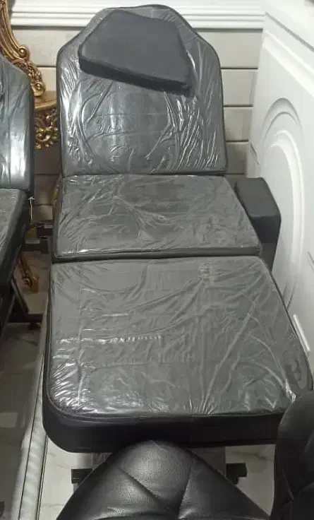 فروش فوری به علت کم جایی|مبلمان خانگی و میز عسلی|قم, سالاریه|دیوار