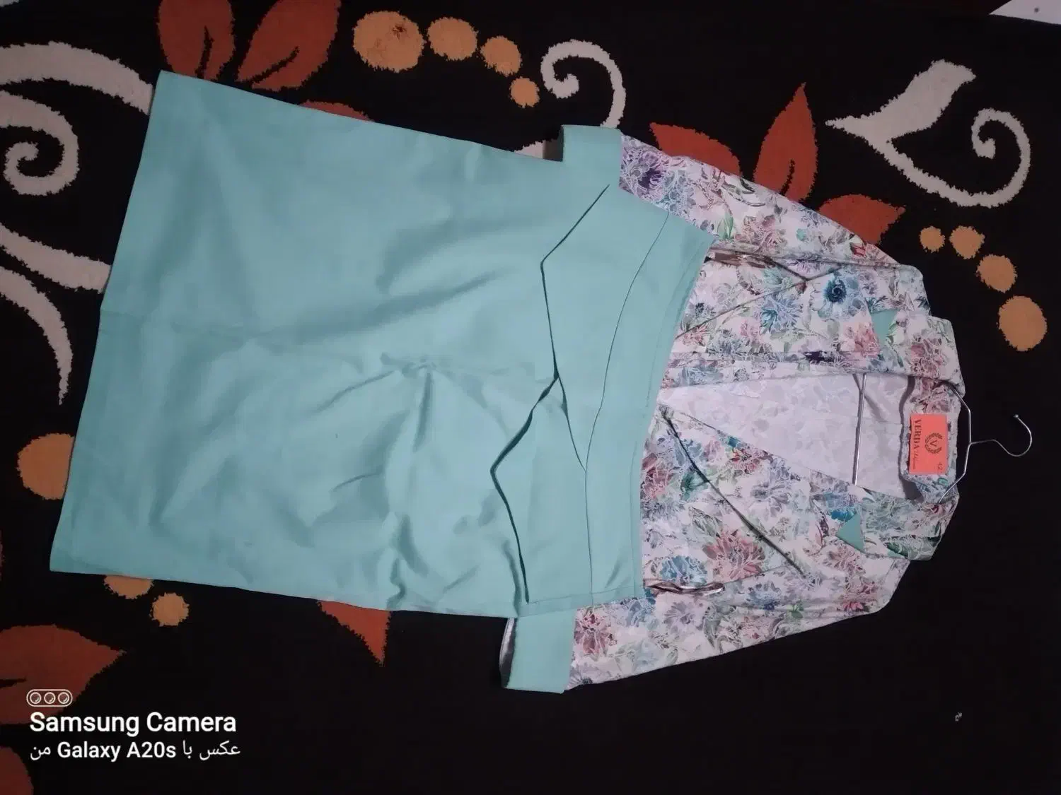 لباس مجلسی|لباس|اراک, |دیوار