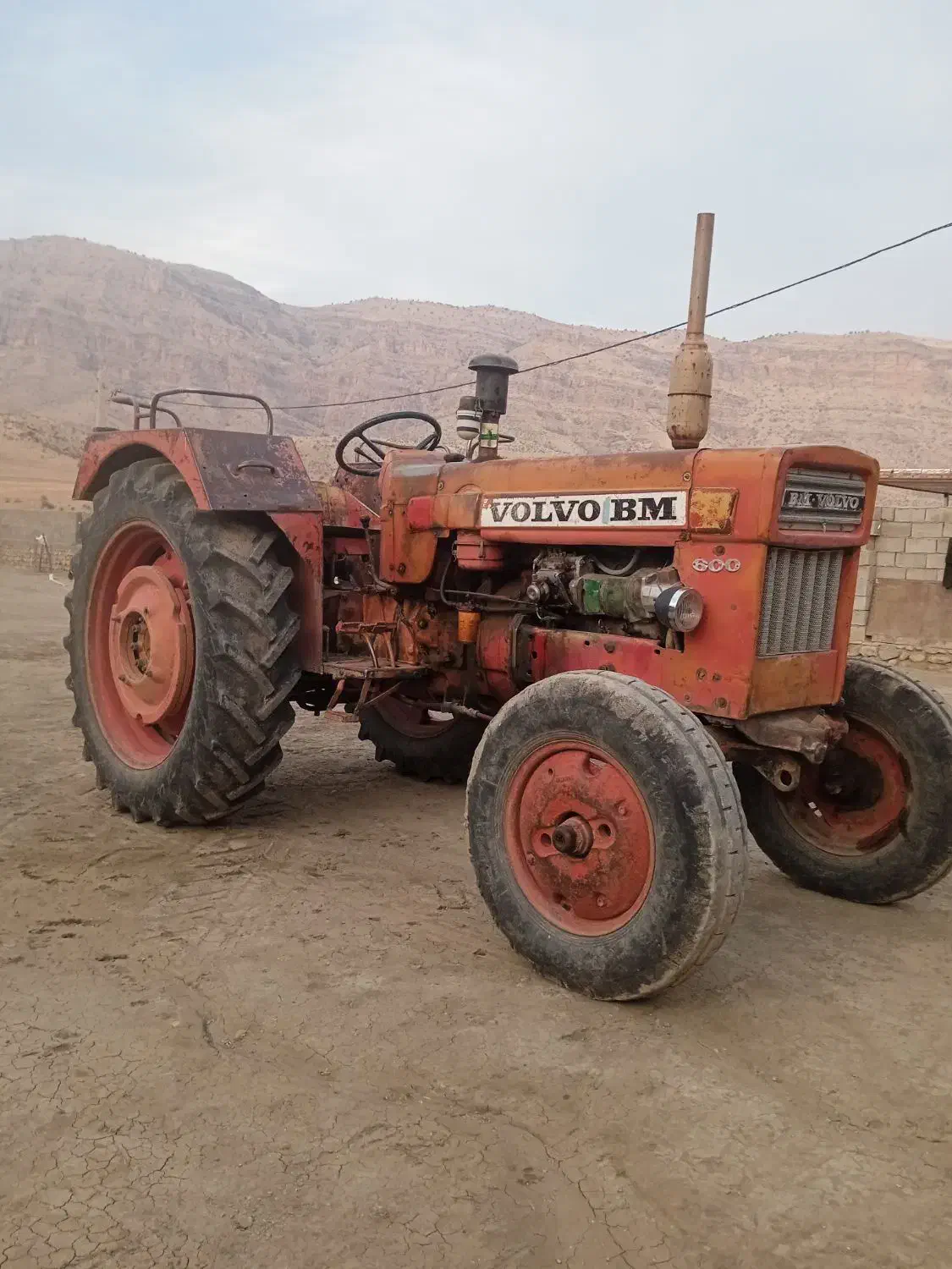 تراکتور بی ام ۳سیلندر|خودرو سنگین|کوهدشت, |دیوار