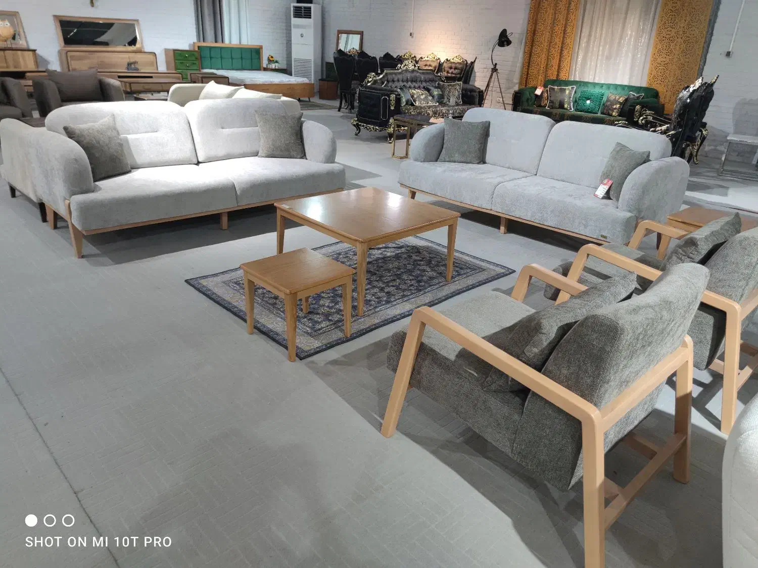 یوکابد مبلمان راحت|مبلمان خانگی و میز عسلی|اهواز, سلطانمنش|دیوار