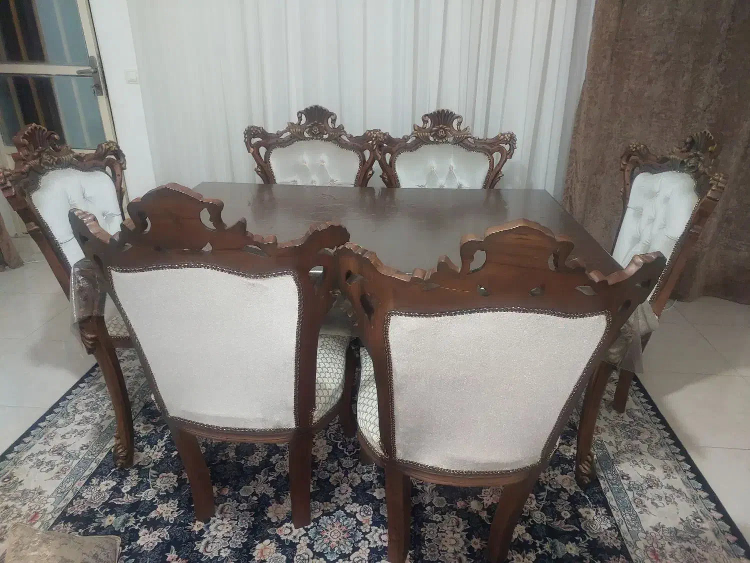 مبلمان شیک سلطنتی در حد نو|مبلمان خانگی و میز عسلی|صدرا-فارس, فاز ۱|دیوار