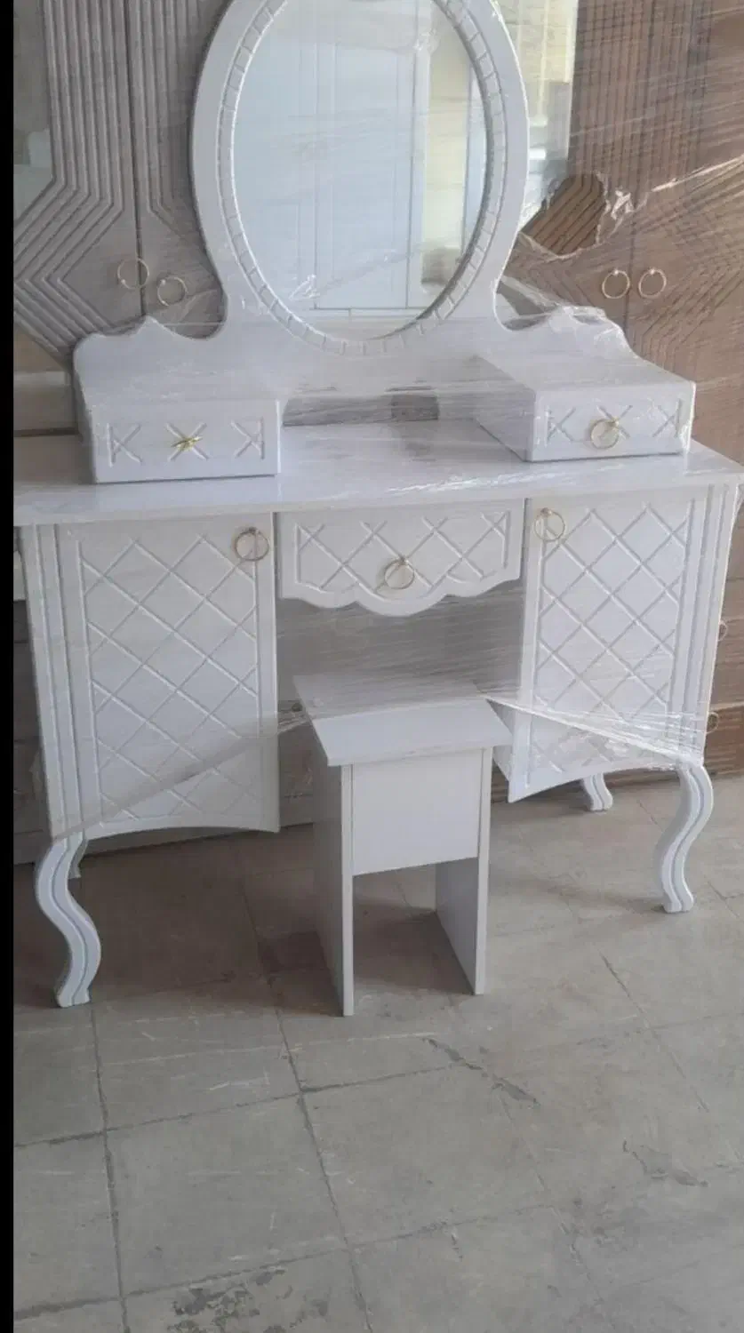 میز ارایش|مبلمان خانگی و میز عسلی|شیراز, سلطان آباد|دیوار