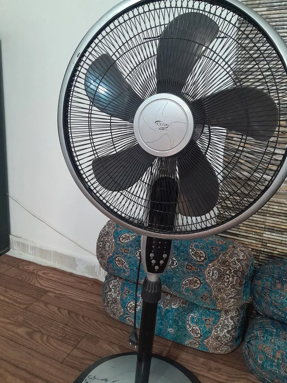 پنکه کارکرد|پنکه و تصفیهکنندهٔ هوا|محمدشهر, شهرک پیام (مهرالبرز)|دیوار