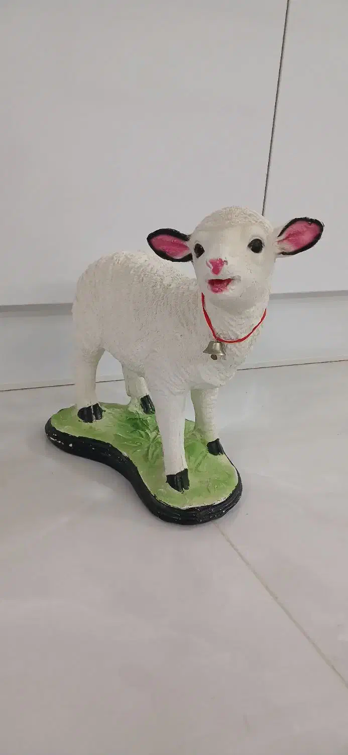 مجسمه|مجسمه، تندیس، ماکت|اصفهان, سرچشمه|دیوار