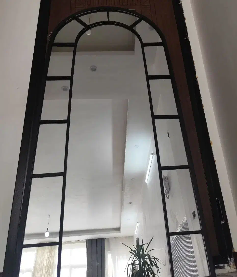 آینه|آینه|شیروان (خراسان), |دیوار