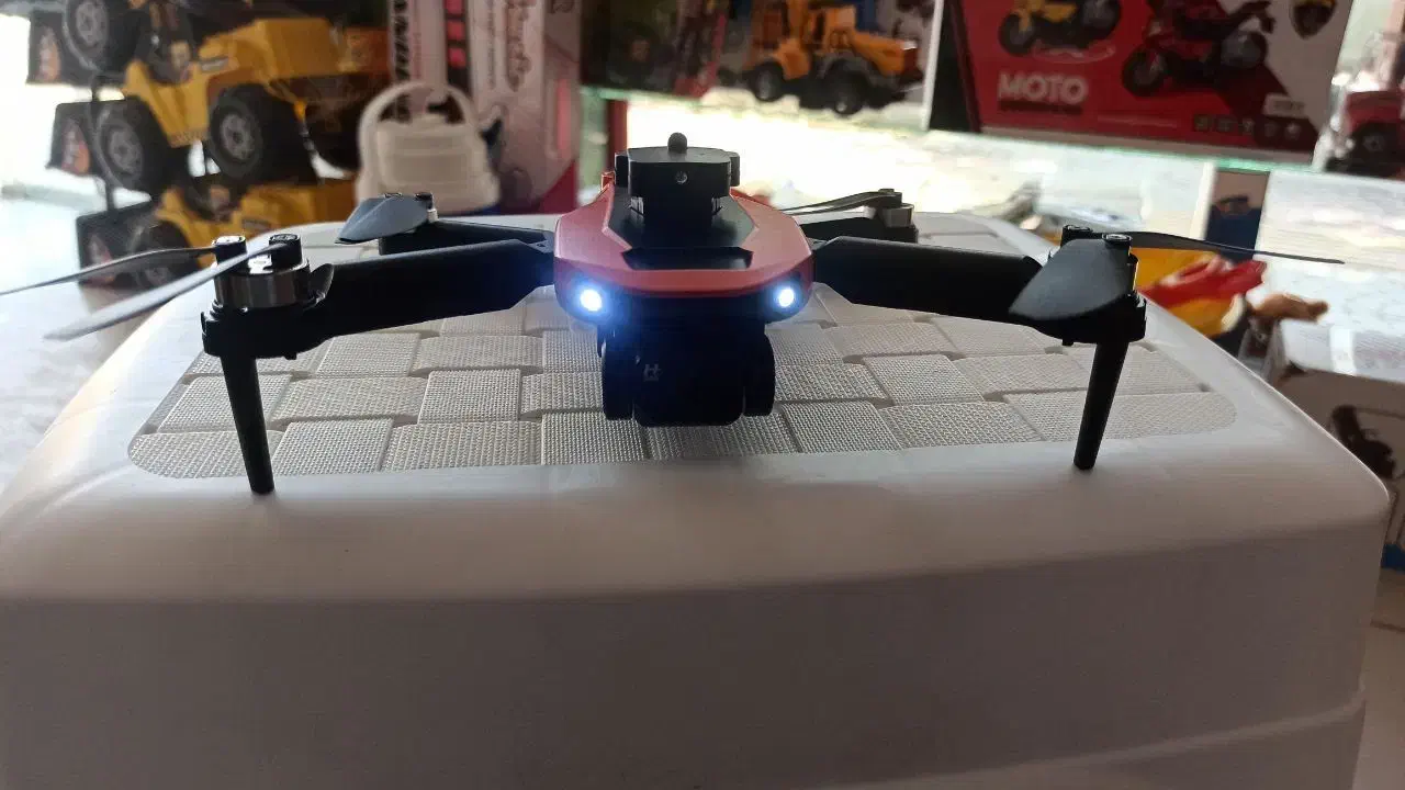 پهباد دوربین دار|اسباب‌‌بازی|شیراز, ارم|دیوار