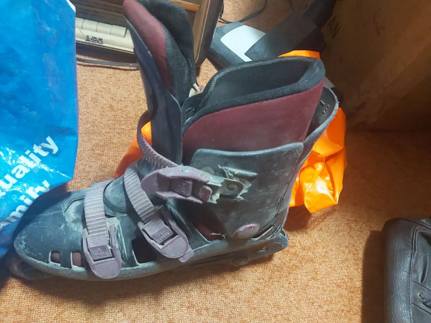 اسکیت دوجفت تمیز|دوچرخه، اسکیت، اسکوتر|بهبهان, |دیوار