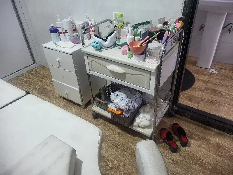 ترولی پزشکی|پزشکی|خوی, |دیوار