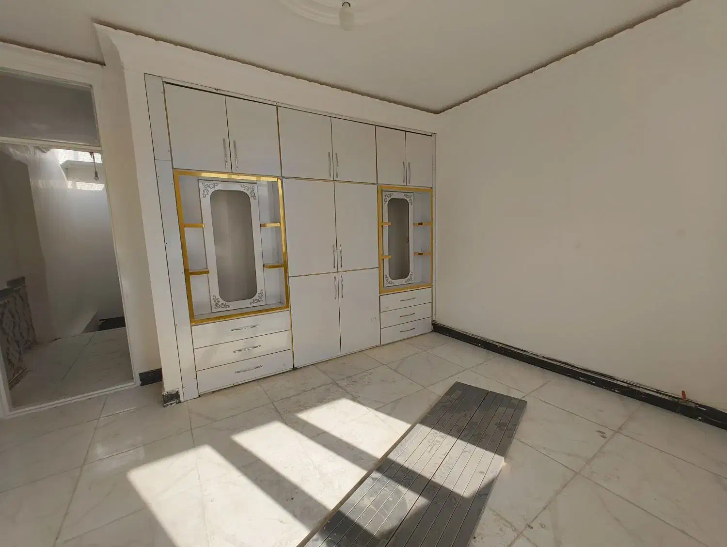 فروش خانه دوبلکس دربست پشت مدرسه هاتف|فروش خانه و ویلا|بروجرد, |دیوار