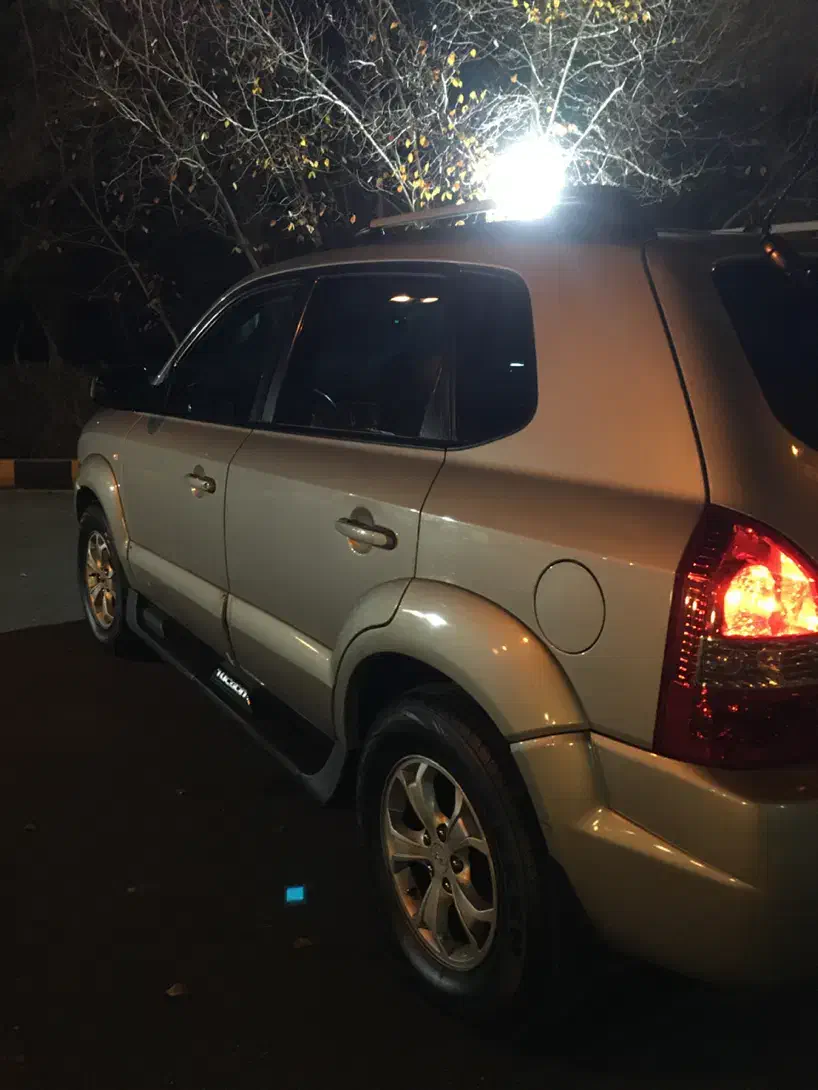 توسان 2010|خودرو سواری و وانت|تهران, ایوانک|دیوار