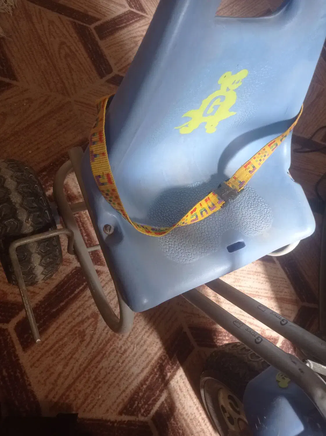 سه چرخ بچه|اسباببازی بچه|خورموج, |دیوار