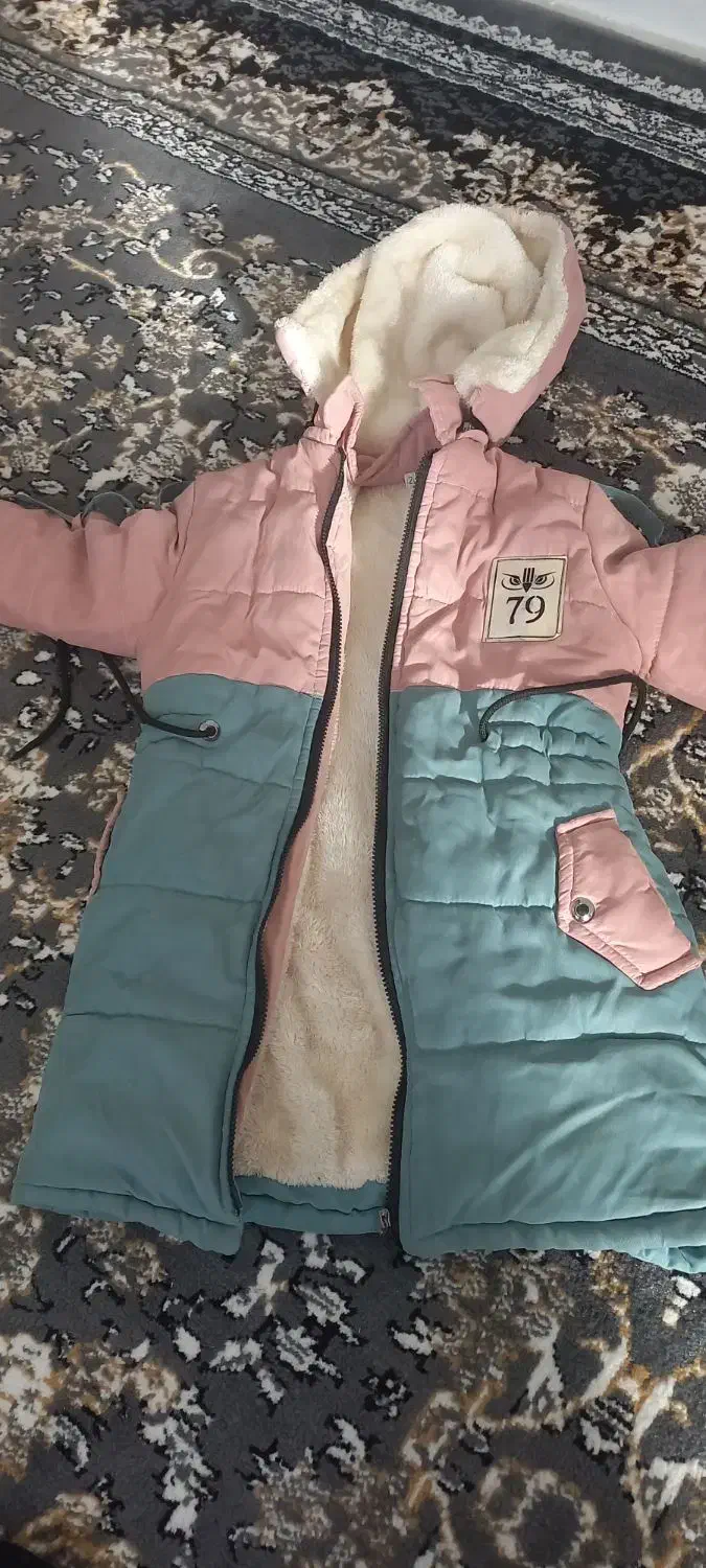 کابشن|لباس|بروجرد, |دیوار