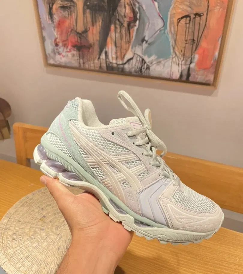 کفش Asics Kayano 14|کیف، کفش، کمربند|تهران, صاحبقرانیه|دیوار