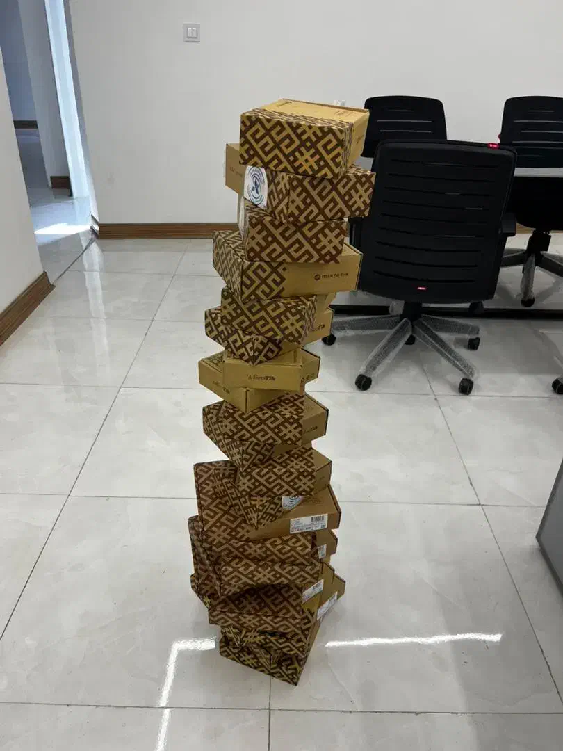 روتر میکروتیک هپ لایت hap lite|مودم و تجهیزات شبکه|اهواز, باغ شیخ|دیوار