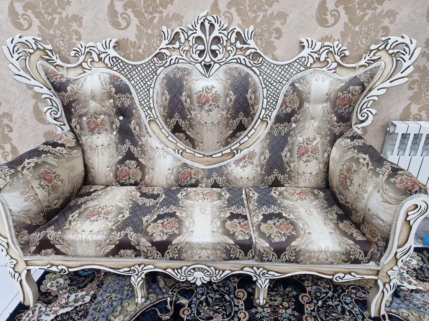 مبلمان ۷ نفره طرح قلب شیک وسالم فقط ۵ تومان|مبلمان خانگی و میز عسلی|باقرشهر, |دیوار