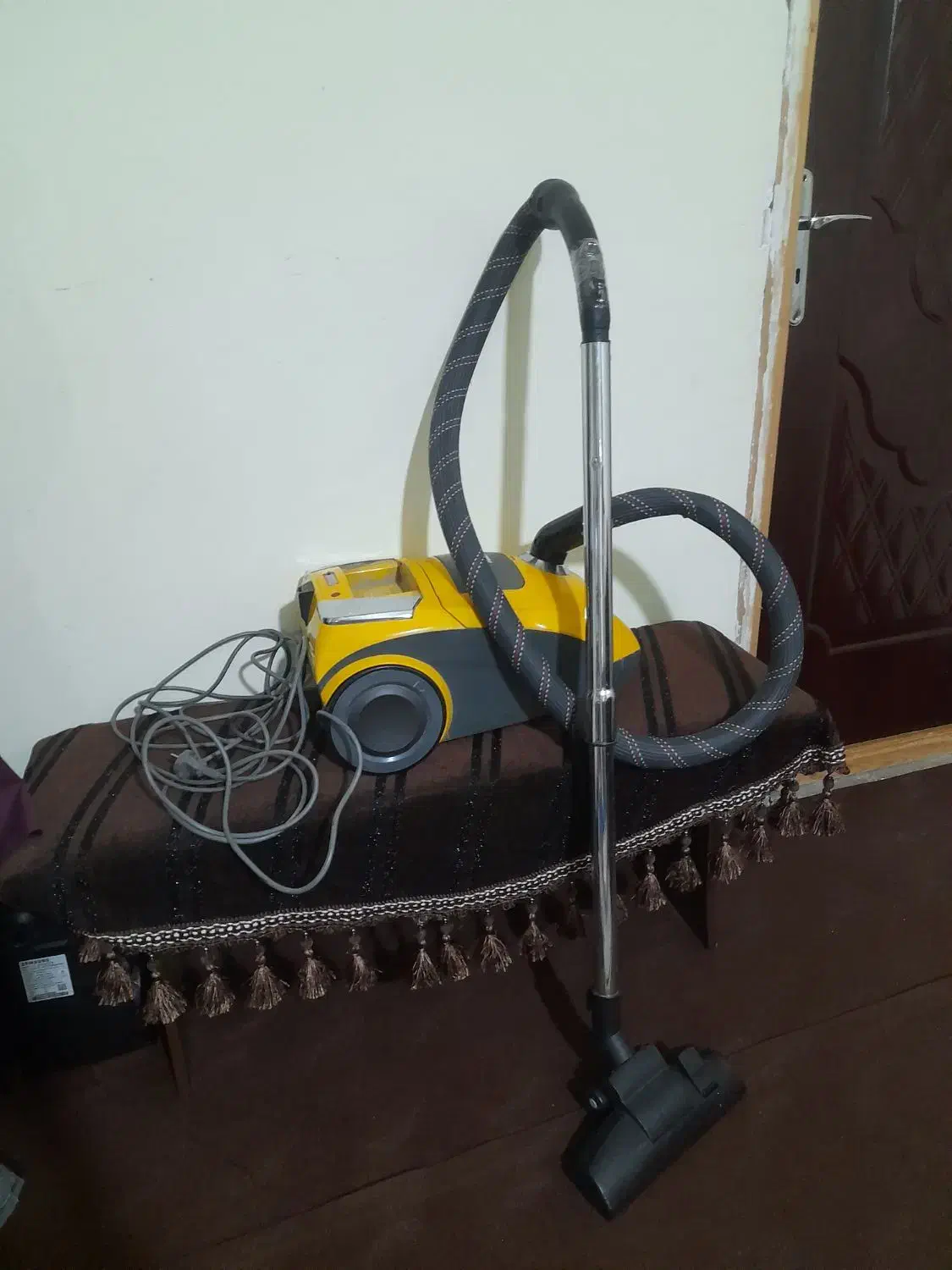 جارو برقی|جاروبرقی، جارو شارژی، بخارشو|گنبد کاووس, |دیوار