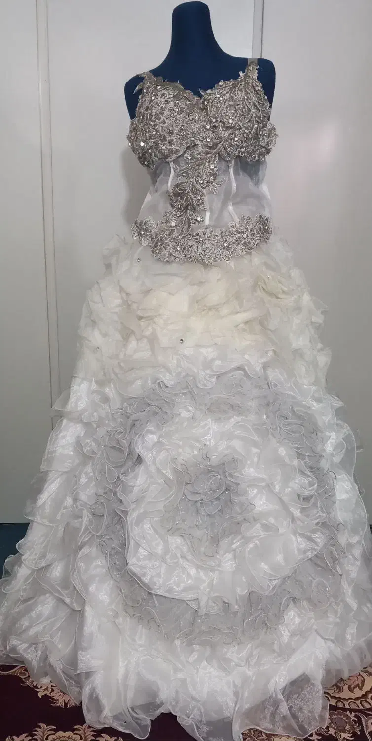 لباس عروس قدیمی|لباس|گرگان, |دیوار