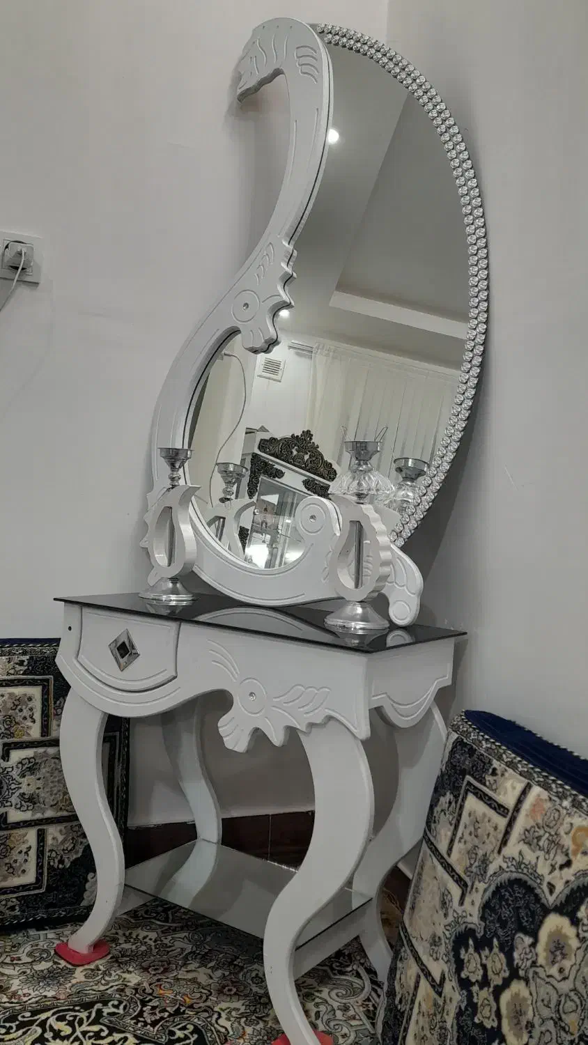 اینه شمعدان|آینه|ملایر, |دیوار