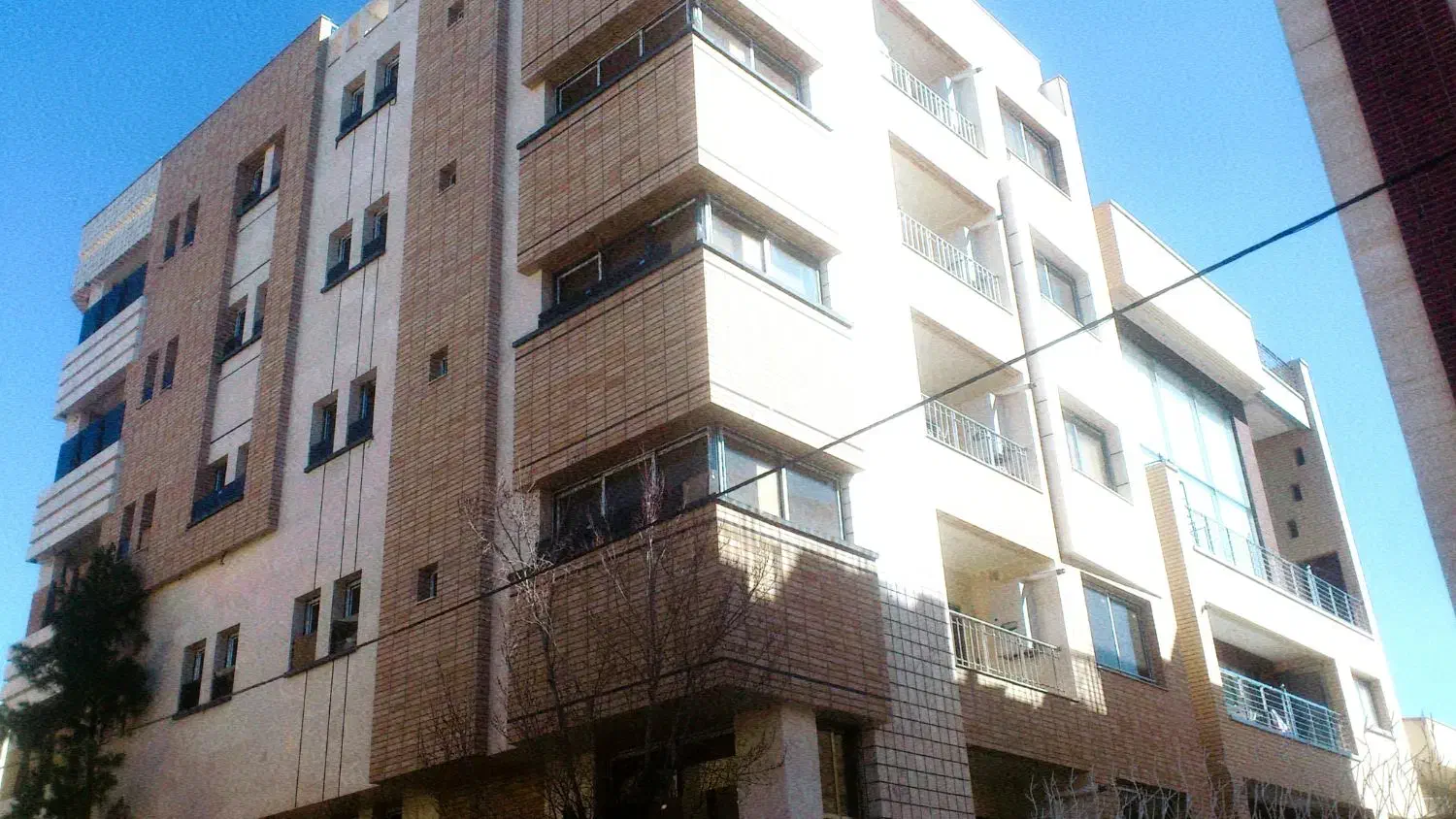 ساخت درب و پنجره اختصاصی دوجداره آلومینیوم|خدمات پیشه و مهارت|عسلویه, |دیوار