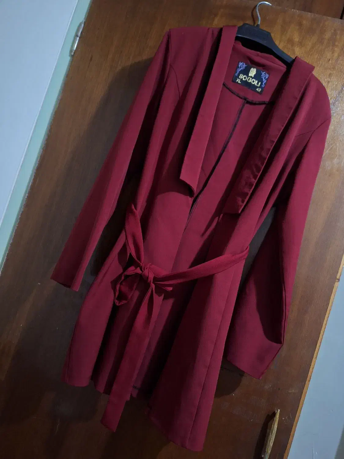 کت تک|لباس|قرچک, باقرآباد|دیوار