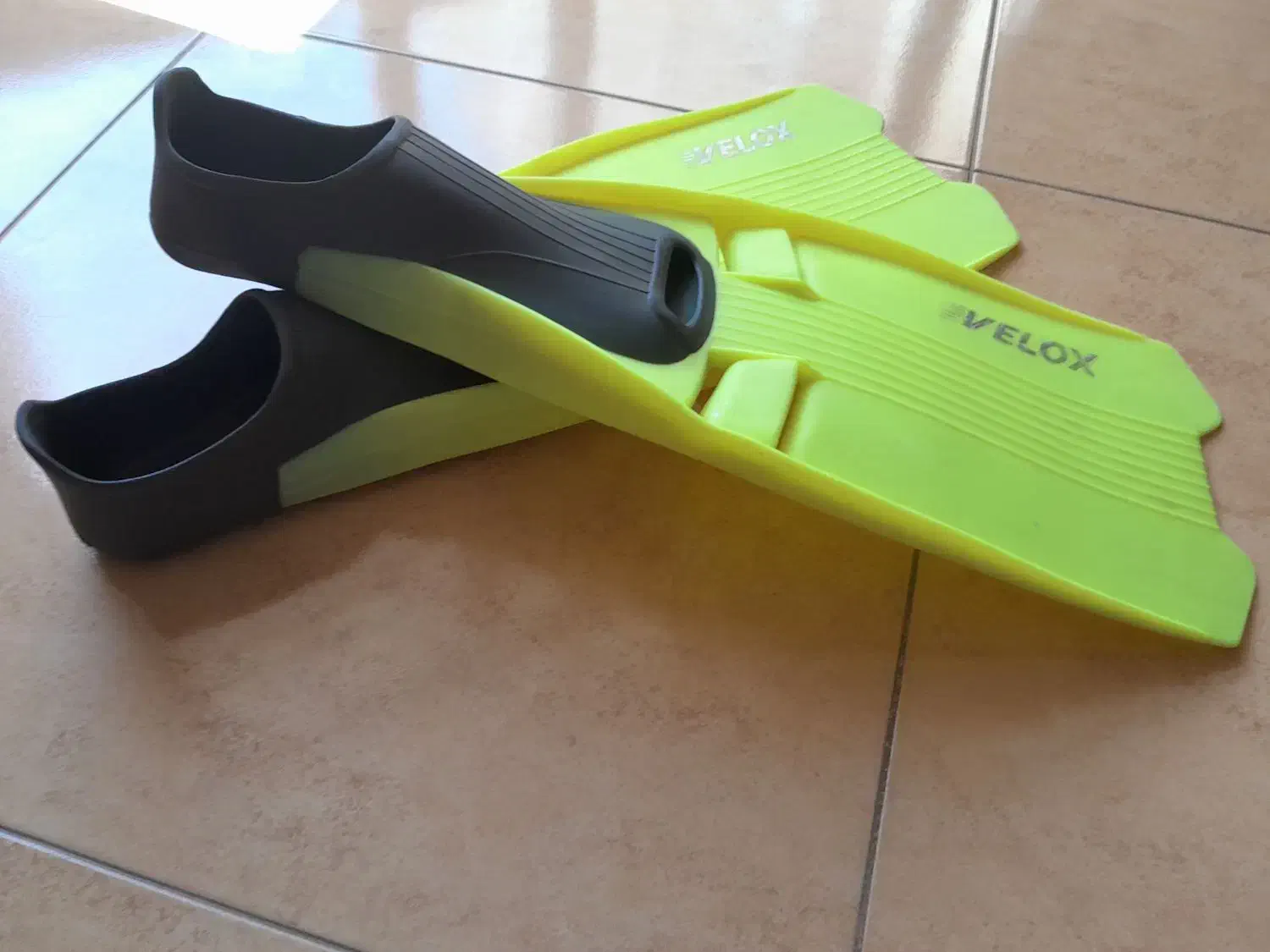 فین غواصی VELOX|غواصی و ورزشهای آبی|اصفهان, کوی ولی عصر|دیوار