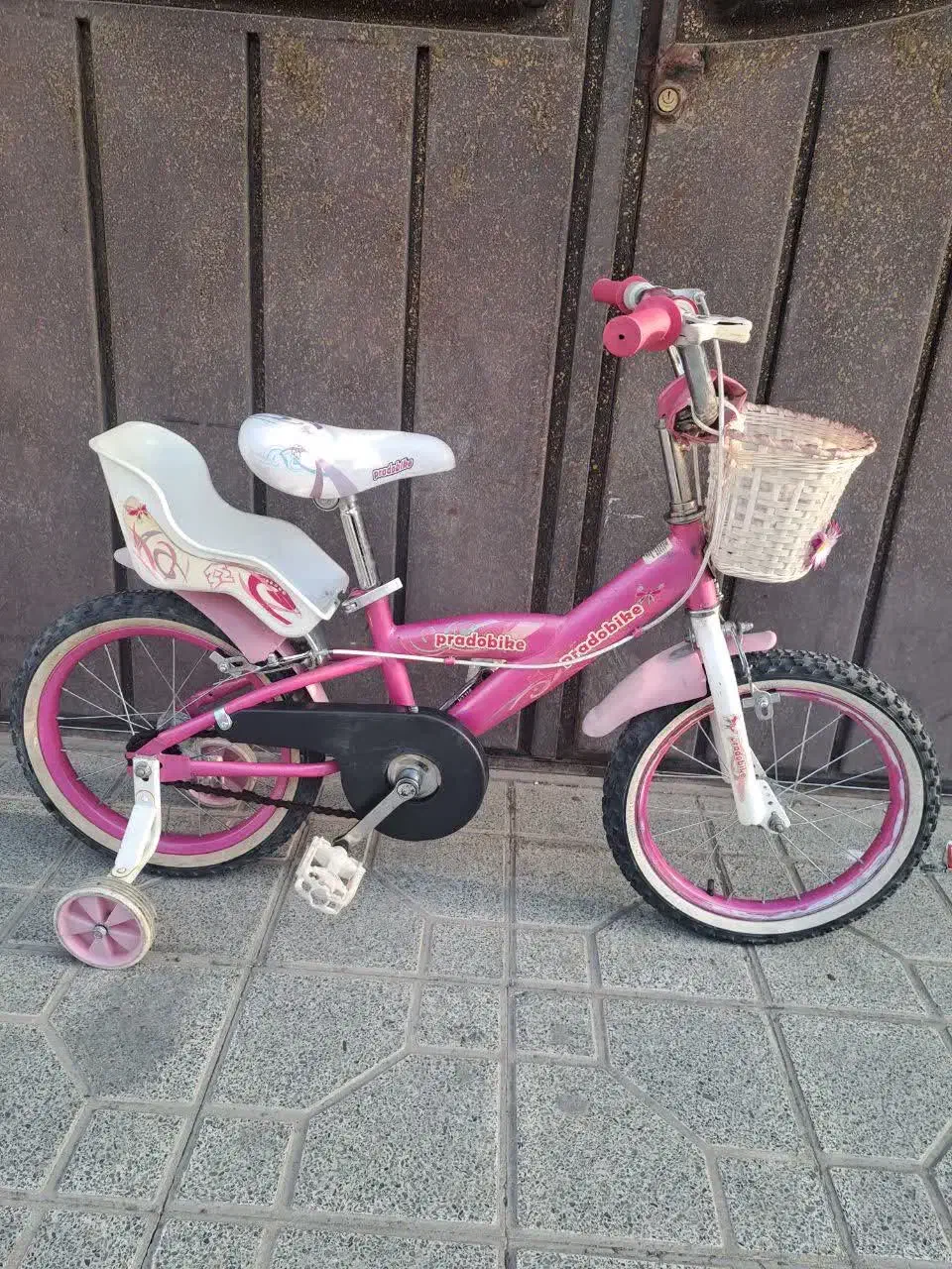 دوچرخه دخترانه سایز16|دوچرخه، اسکیت، اسکوتر|اصفهان, کوی گلزار|دیوار