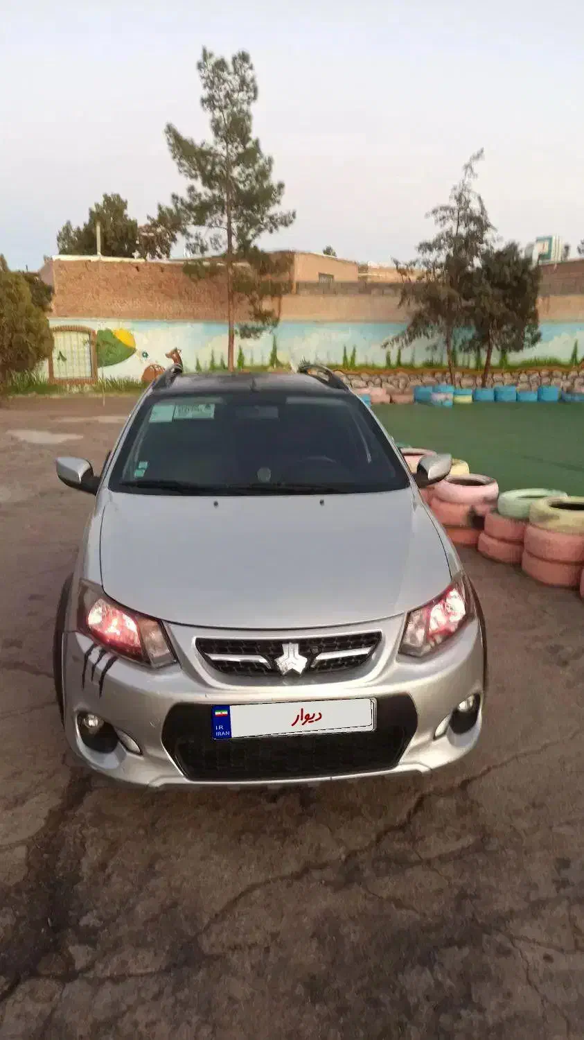 کوییک آر، نقره ای مشکی متالیک، مدل آخر مدل ۹۹|خودرو سواری و وانت|سبزوار, هویزه|دیوار