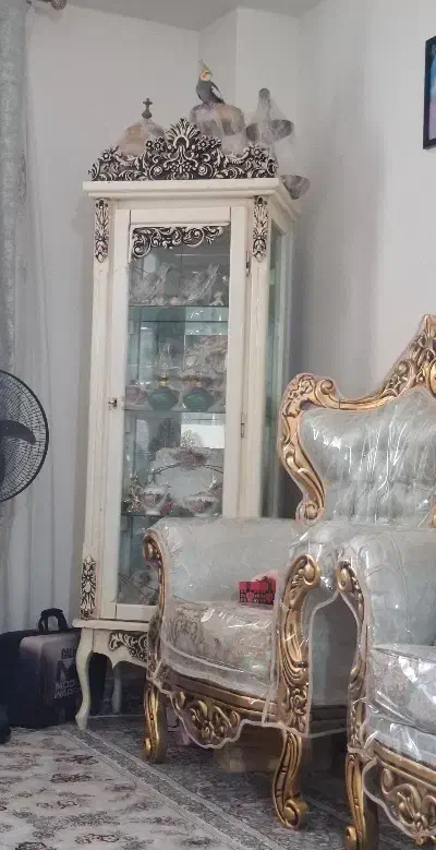 فروش اینه..بوفه و اباژور|بوفه، ویترین، کنسول|بندرعباس, |دیوار