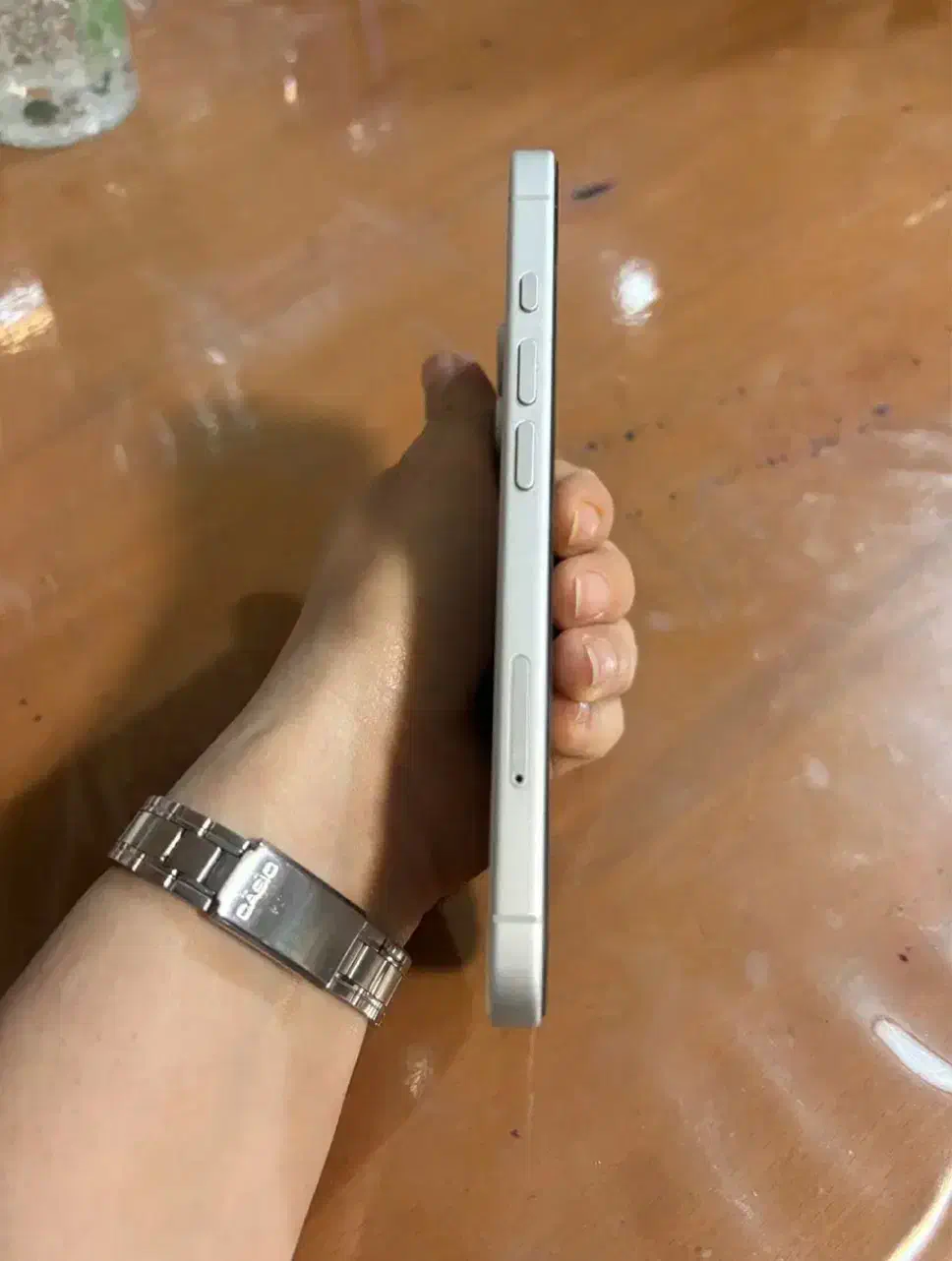 ایفون ۱۶نرمال|موبایل|تهران, جمهوری|دیوار