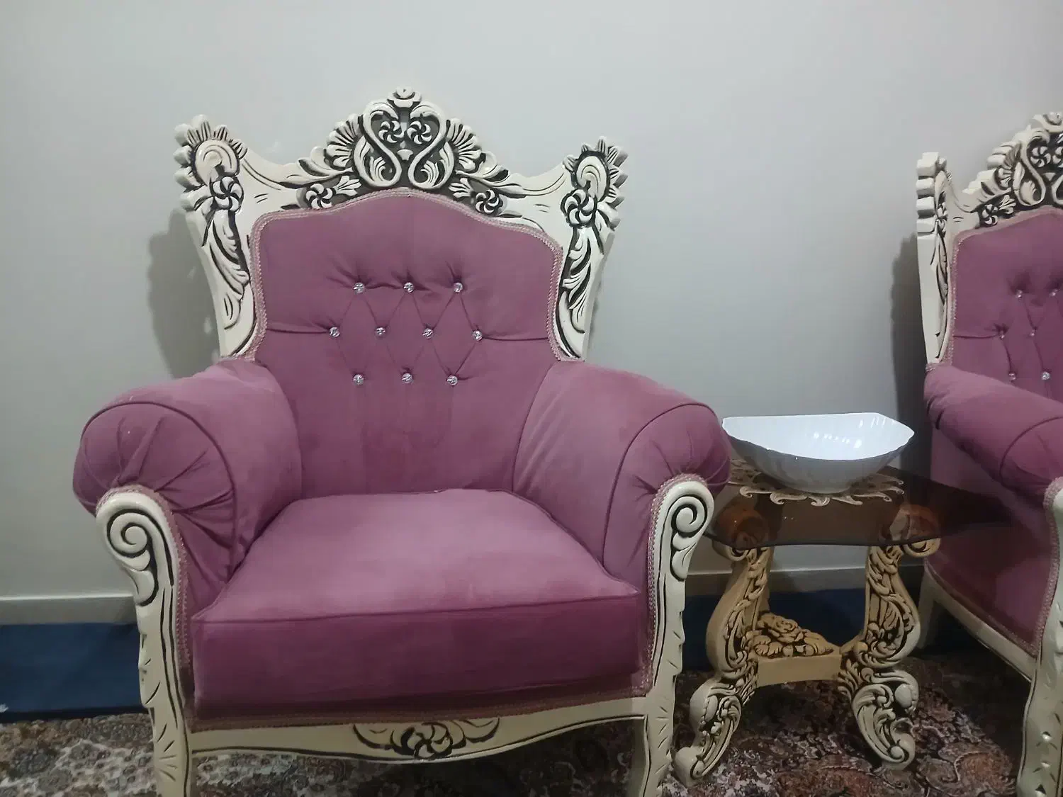 مبل سلطنتی ۷ نفره و عسلی|مبلمان خانگی و میز عسلی|اسلامشهر, شهرک محمدیه|دیوار