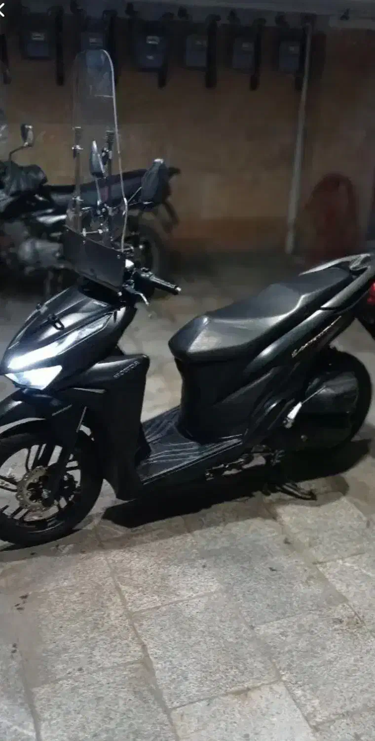 کلیک واریو ۱۵۰|موتورسیکلت|تهران, سلیمانی|دیوار