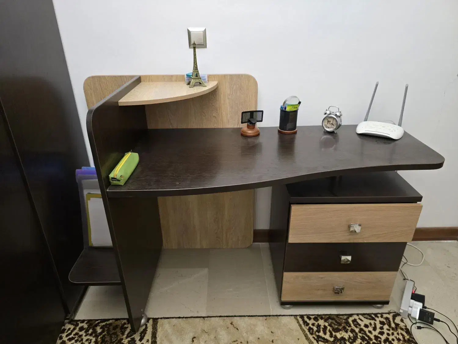 میز تحریر و کمد|میز تحریر و کامپیوتر|تهران, اختیاریه|دیوار