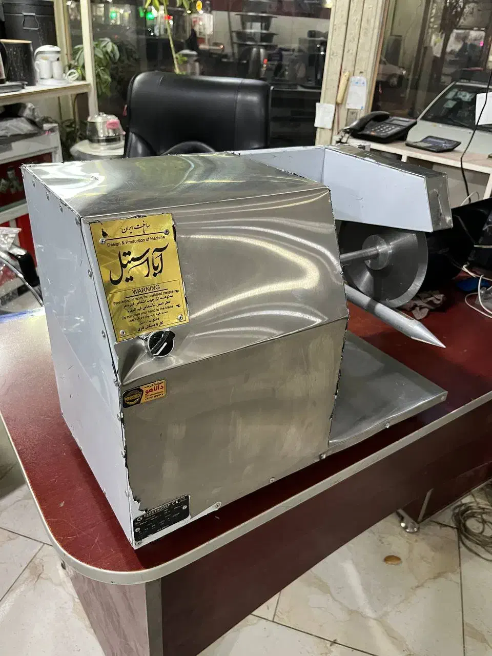 دستگاه مرغ خورد کن در حد اکبند|فروشگاه و مغازه|تهران, تهرانسر شرقی|دیوار