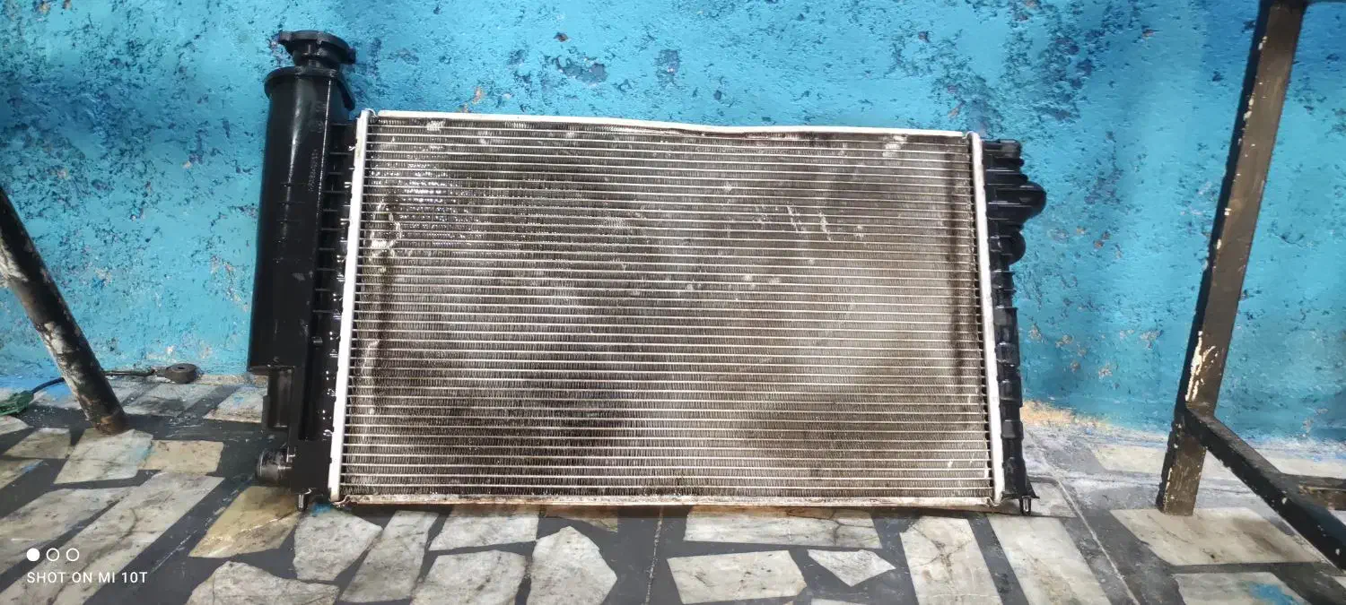 رادیات پژو در حد نو|قطعات یدکی و لوازم جانبی|رشت, آب آسیاب|دیوار