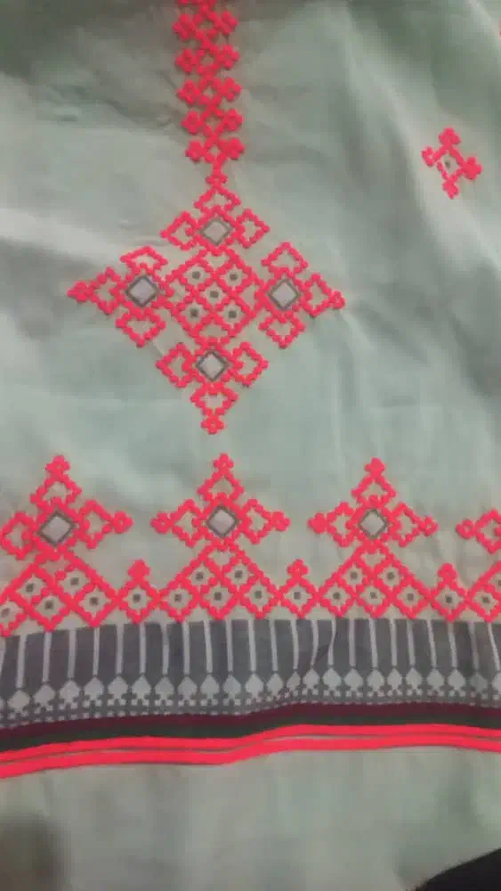 دوچگرم|لباس|چابهار, |دیوار