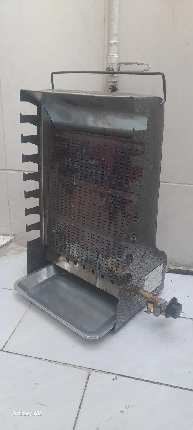 کباب پز ایستاده|اجاق گاز و لوازم برقی پختوپز|قم, سراجه (۱۵ خرداد)|دیوار