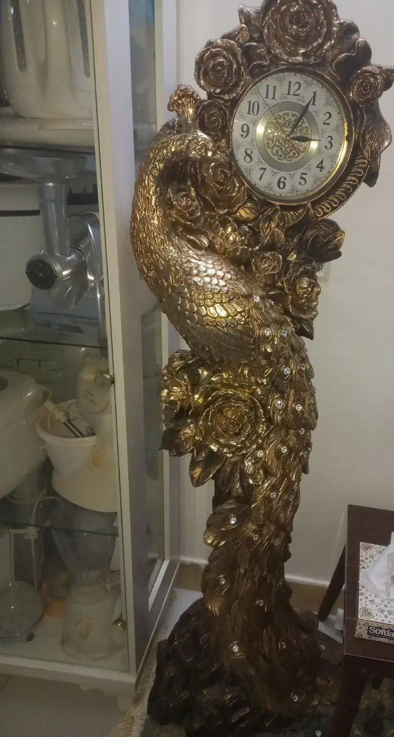 ساعت طرح طاووس سالم|ساعت دیواری و تزئینی|مشهد, وکیلآباد|دیوار