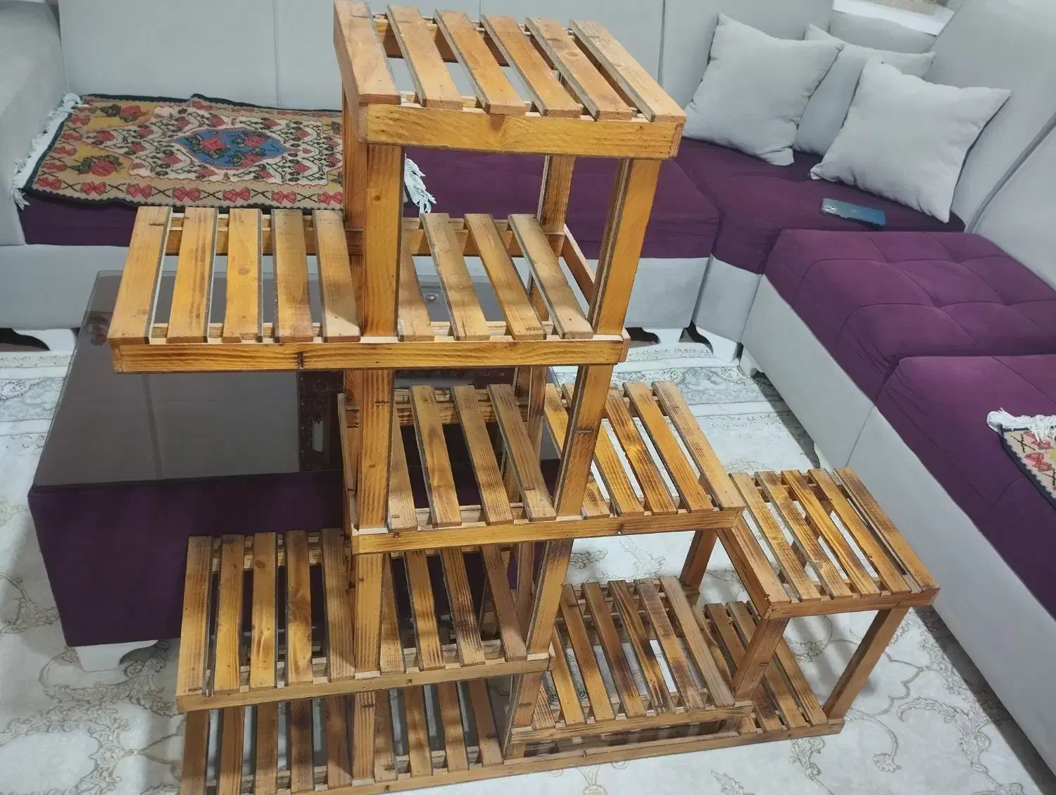 استند چوبی گل|کتابخانه، شلف، قفسههای دیواری|همدان, |دیوار