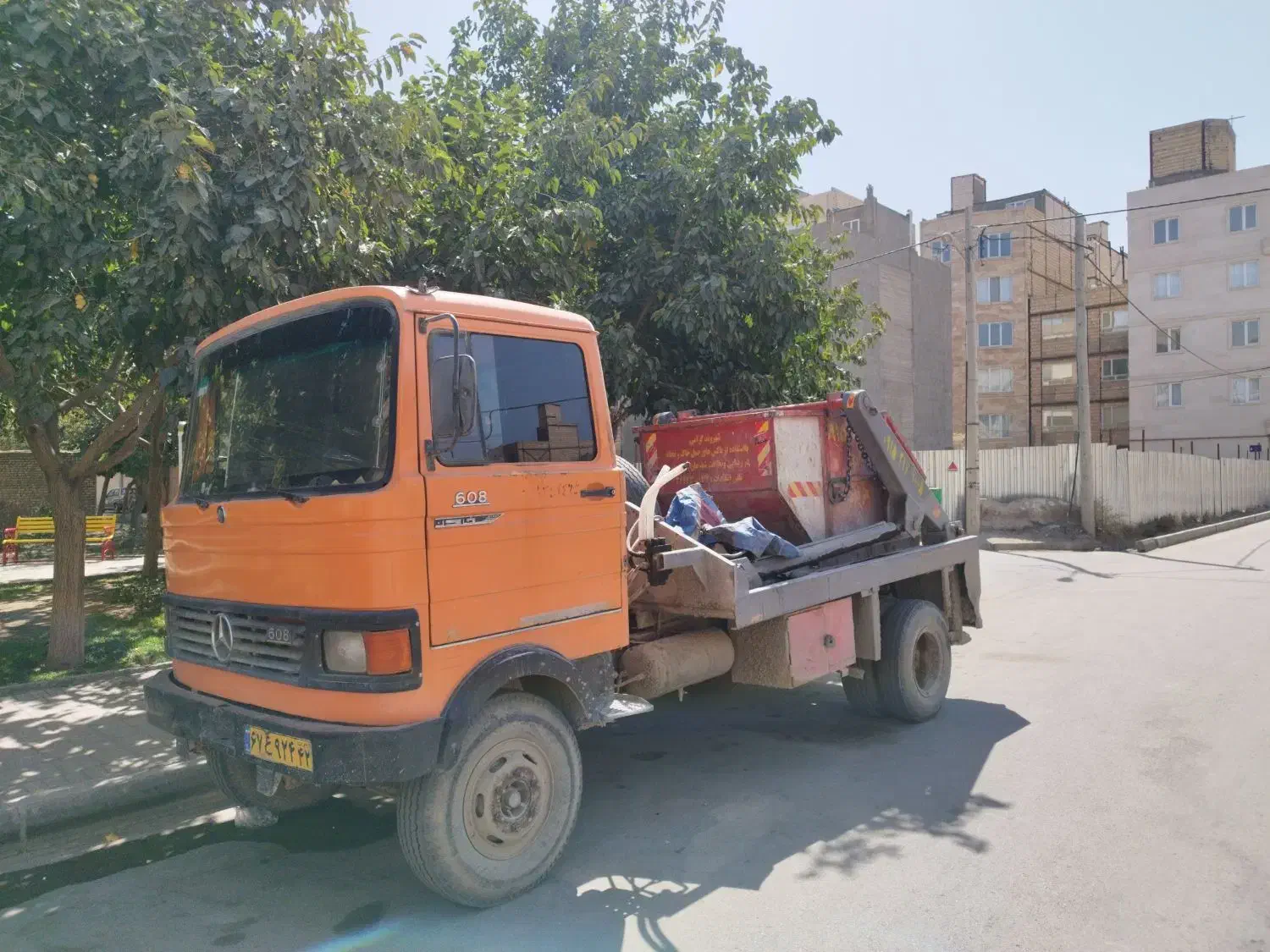 حمل خاک و نخاله باکس منطقه پیروزی ،آزادشهر 9،10،11|خدمات حمل و نقل|مشهد, رضاشهر|دیوار