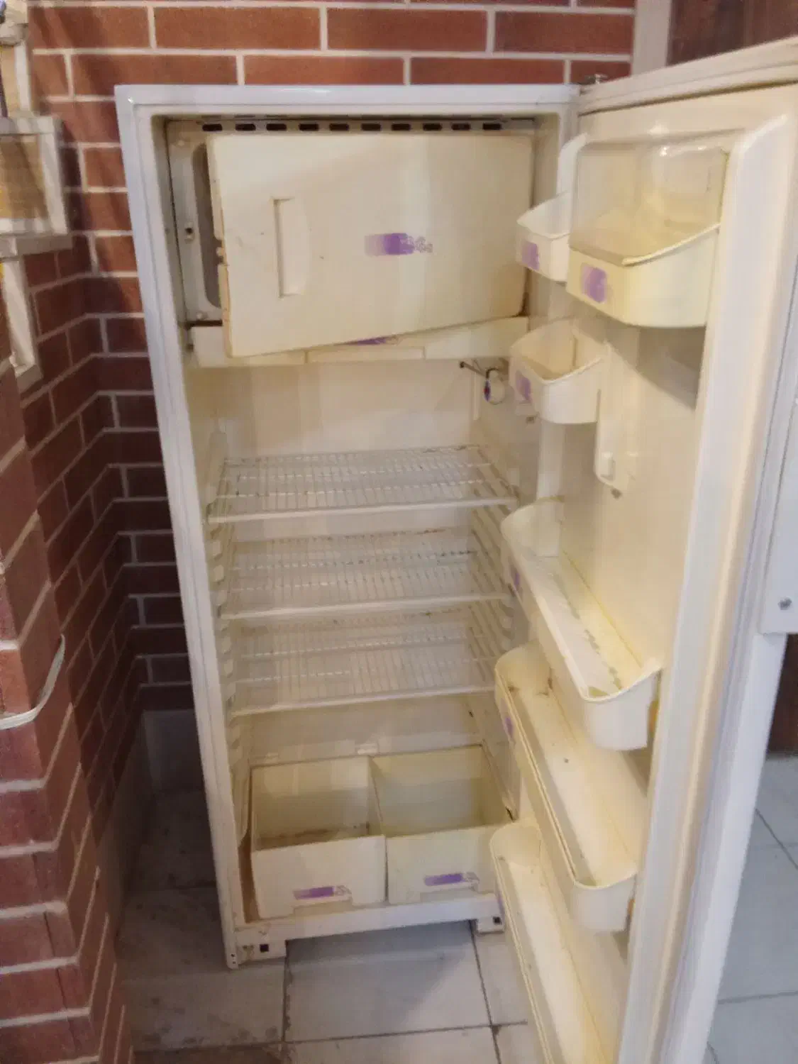 یخچال فریزر اَرج|یخچال و فریزر|اقلید, |دیوار