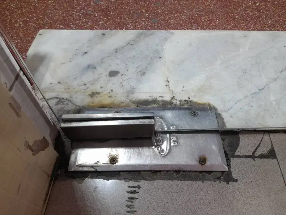 تعمیرات تخصصی شیشه سکوریت|خدمات پیشه و مهارت|بندرعباس, |دیوار