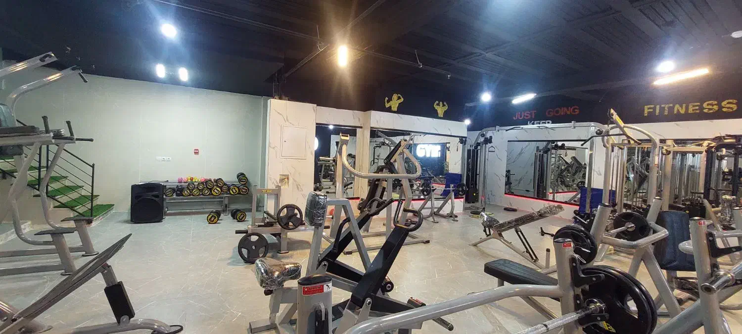 اجاره تجاری باشگاه ورزشی|اجارهٔ مغازه و غرفه|شیراز, کلاهدوز|دیوار