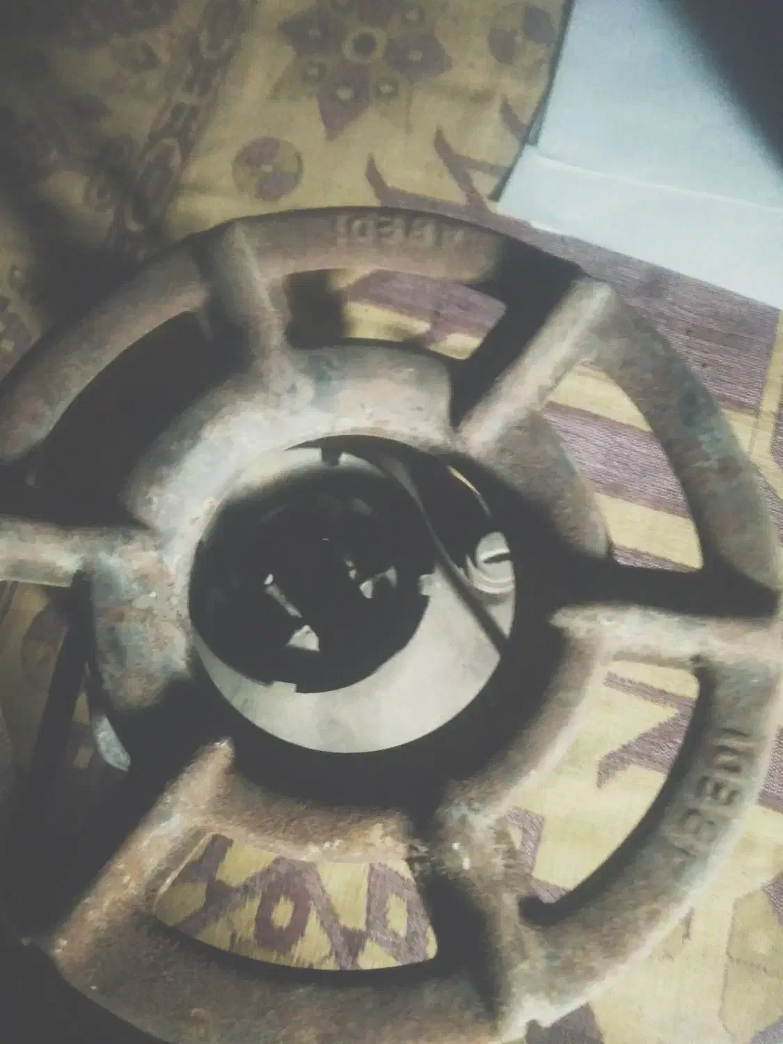 چراغ نفتی تلمبه آی|کلکسیون اشیاء عتیقه|نجف‌آباد, حومه نجف آباد|دیوار