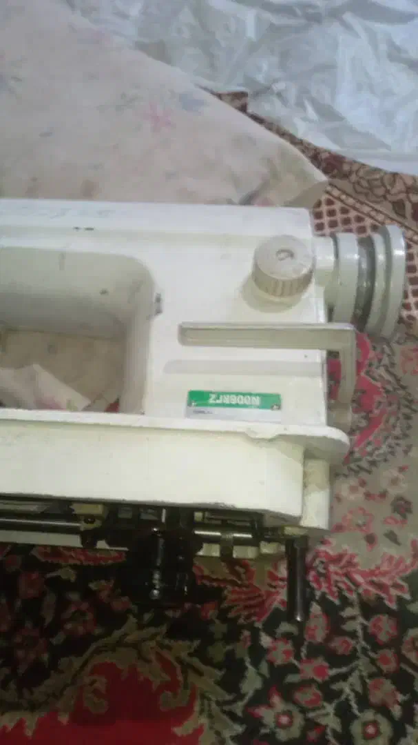 چرخ خیاطی|چرخ خیاطی و ریسندگی|جازموریان, |دیوار