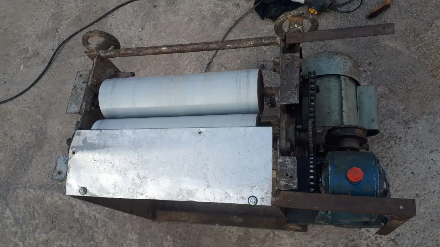 خمیر پهن کن فطیر|کافیشاپ و رستوران|اصلاندوز, |دیوار