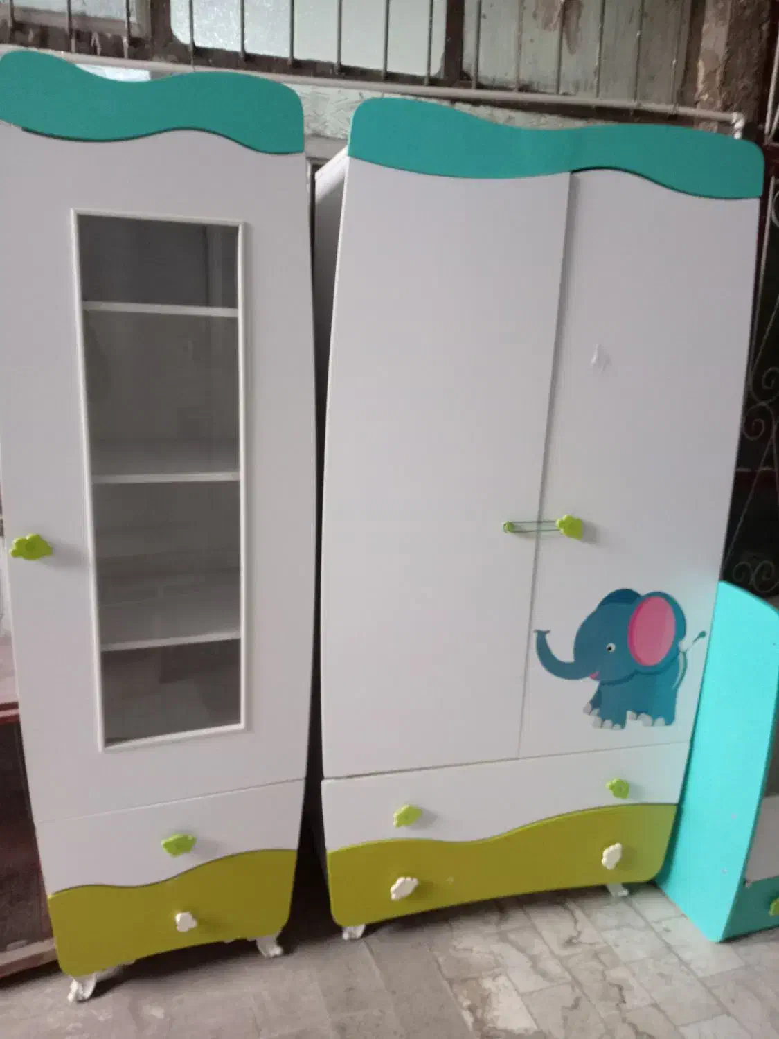 کمد و گنجه|اسباب و اثاث بچه|تربت‌حیدریه, کلاته توکلی|دیوار